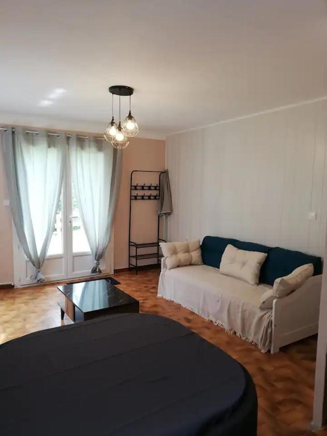 Gites En Cevennes "Chez Steloune" Genolhac ภายนอก รูปภาพ