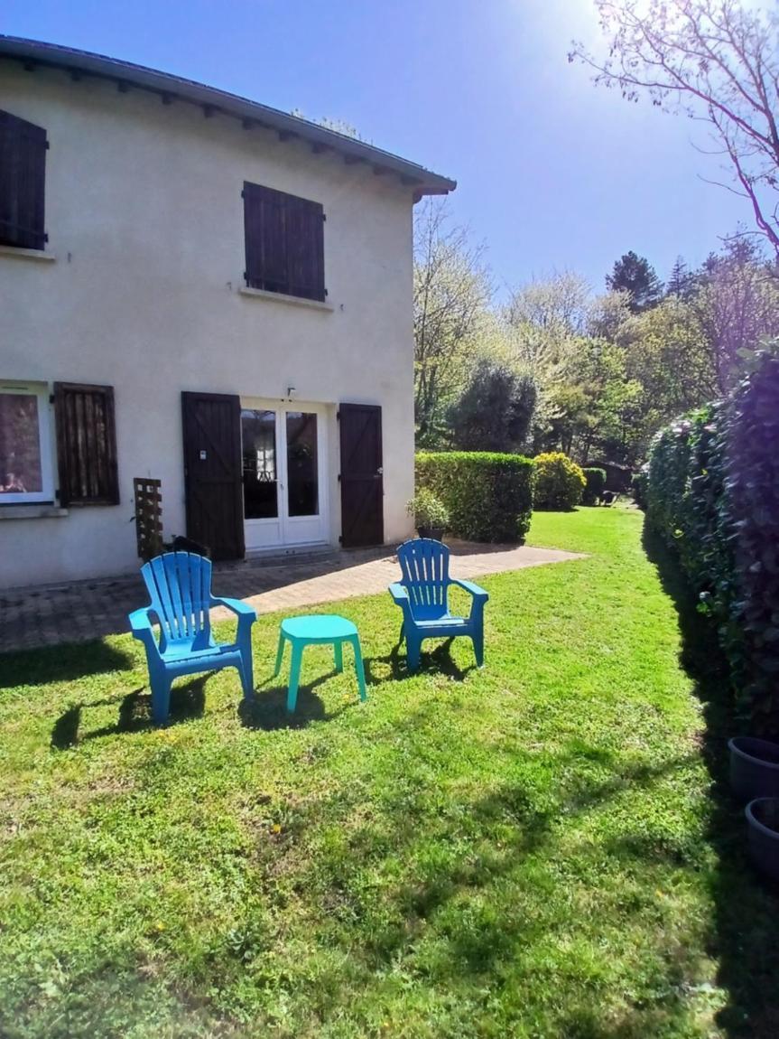 Gites En Cevennes "Chez Steloune" Genolhac ภายนอก รูปภาพ